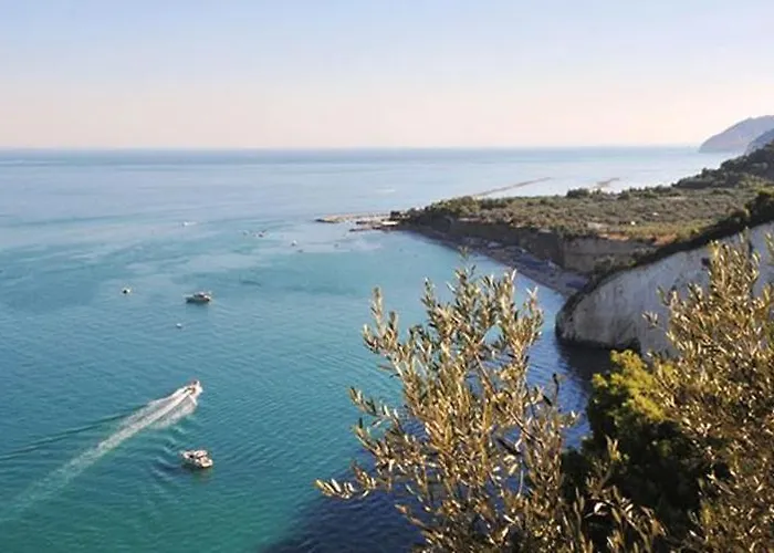 Fontana Delle Rose Campsite 3*